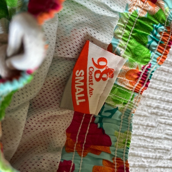 98 Coast Av Swim Trunks - S - Picture 4 of 4